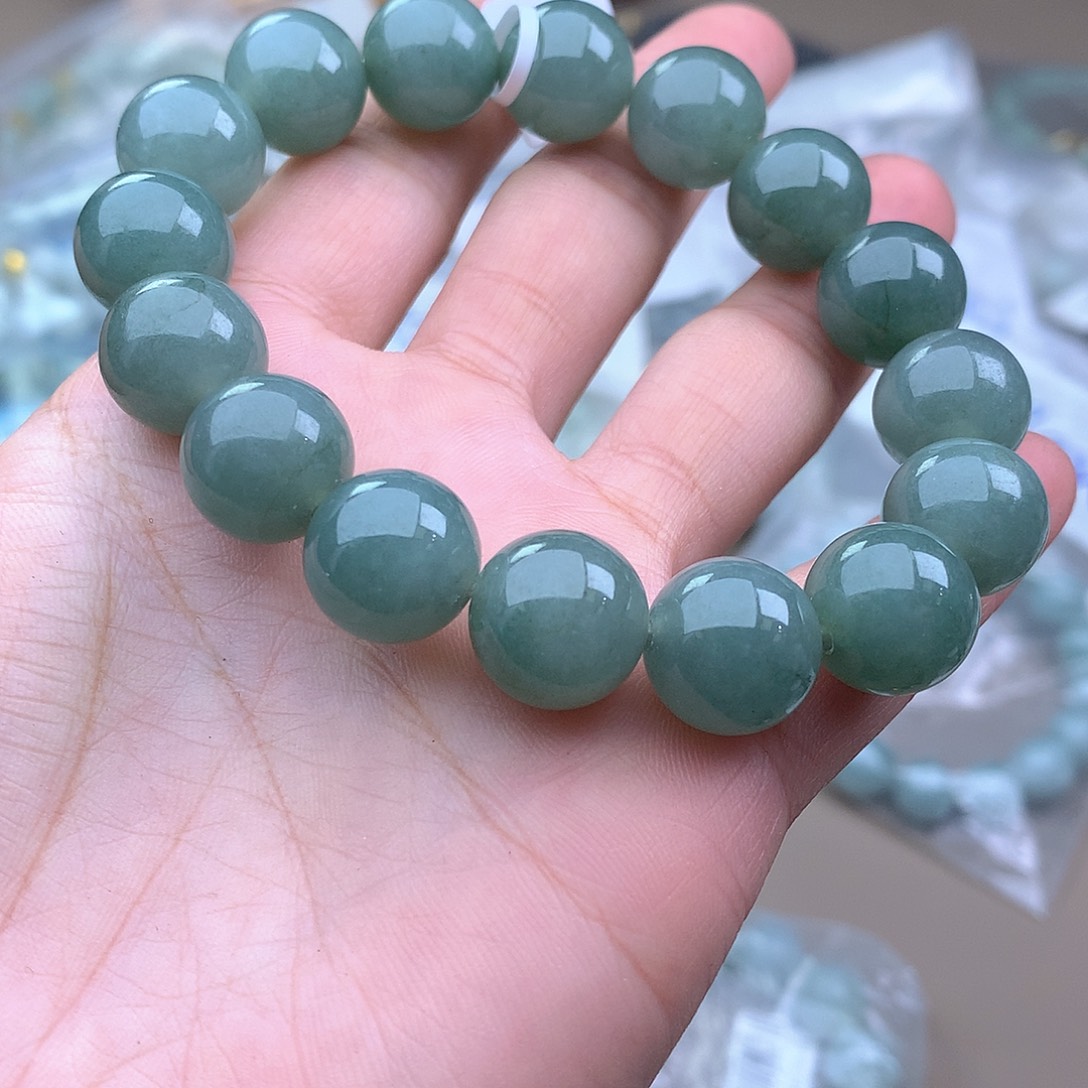 未镶嵌手串定制翡翠