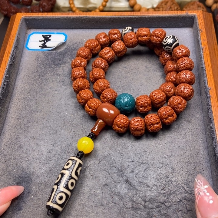 金刚菩提吊坠菩提