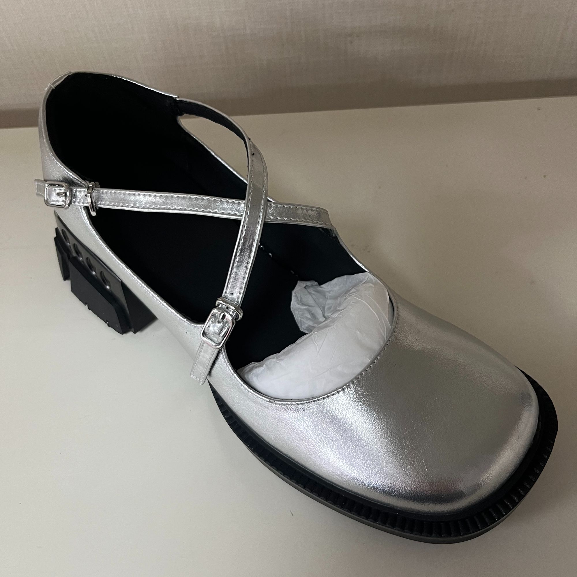 519-2银色交叉绑带玛丽珍