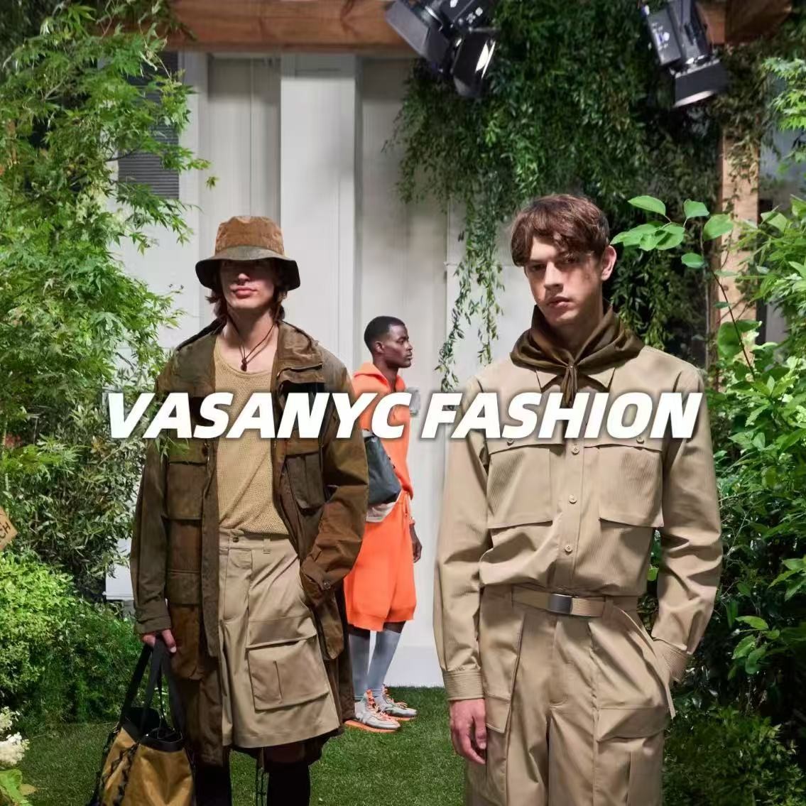【G-闪电】VASANYC FASHION 新款男女同款时尚经典百搭情侣短袖