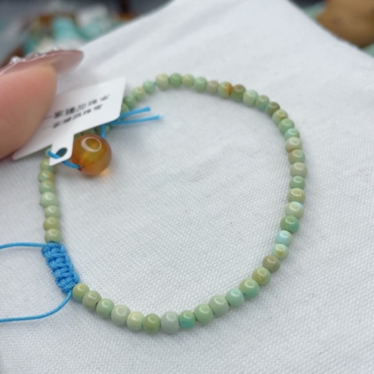 南红玛瑙未镶嵌珠宝奇石