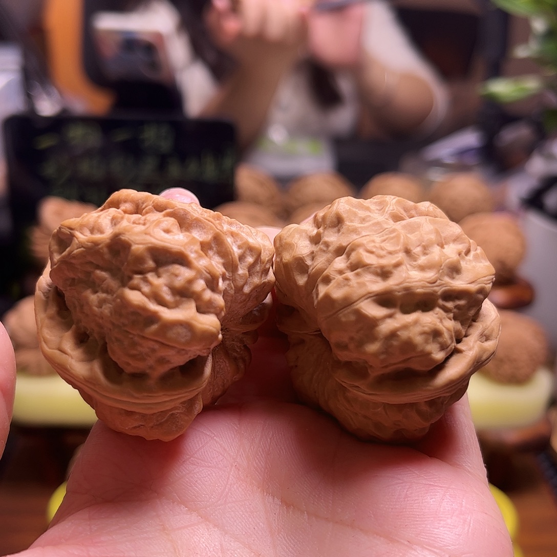 *****文玩核桃把件42尺全品白茬蛤蟆64