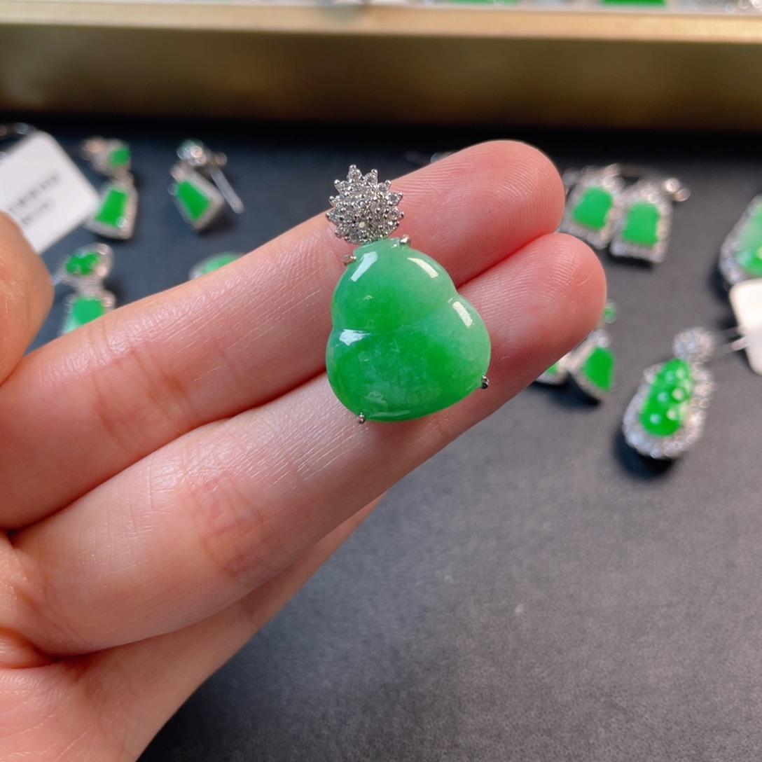 翡翠银S925镶嵌吊坠(不含链)