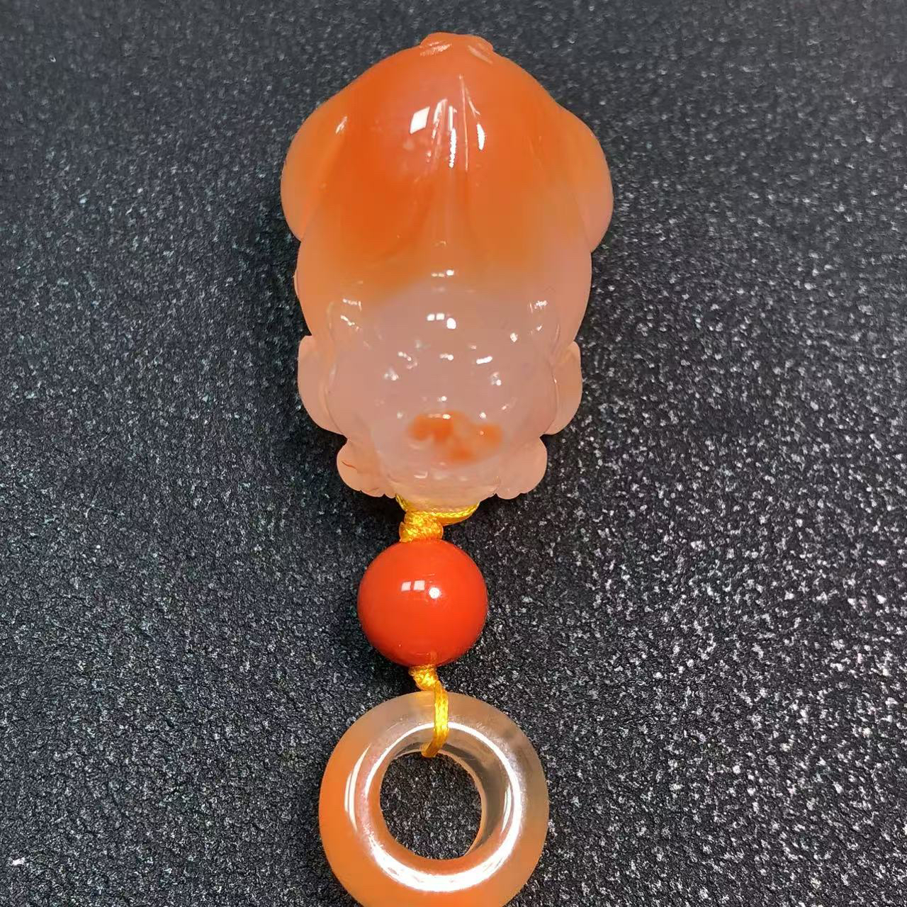 精品南红配饰貔貅侧挂提溜，特色十足，尺寸18x25.5x17.5mm
