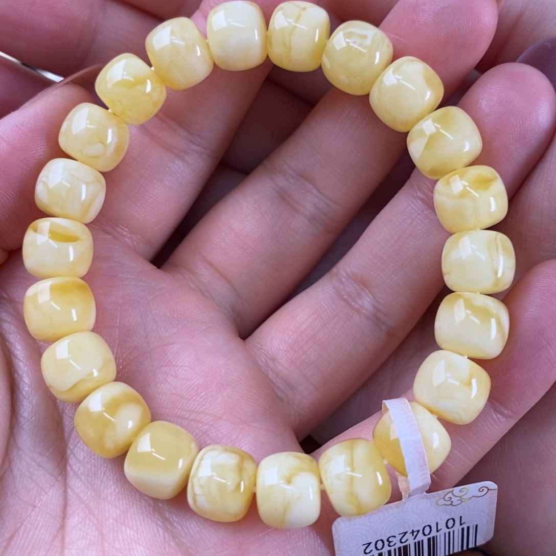 蜜蜡裸石未镶嵌蜜蜡