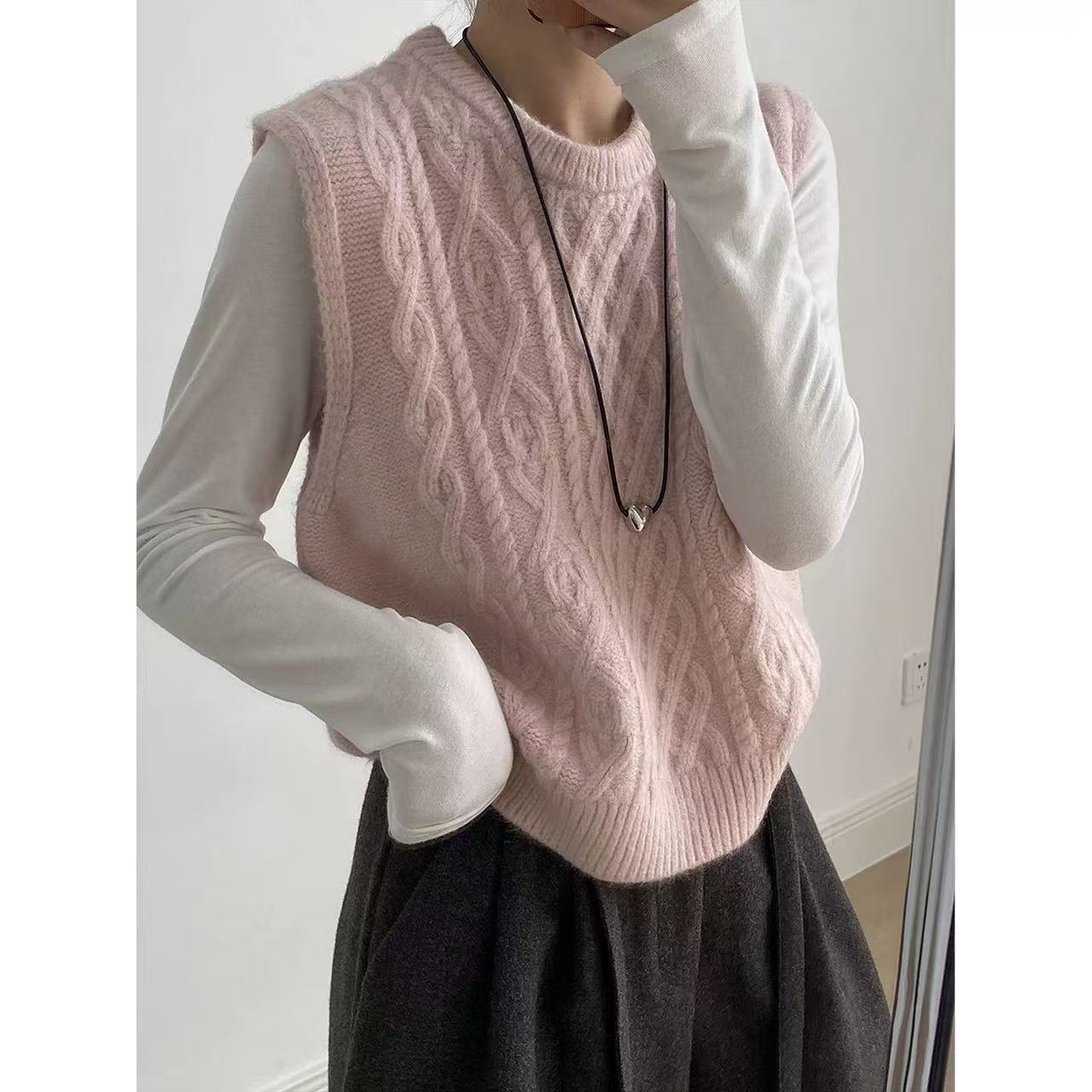 M3014【草莓大福】韩版春秋冬绞花百搭针织马甲女