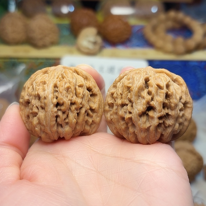 文玩核桃吊坠四座楼40