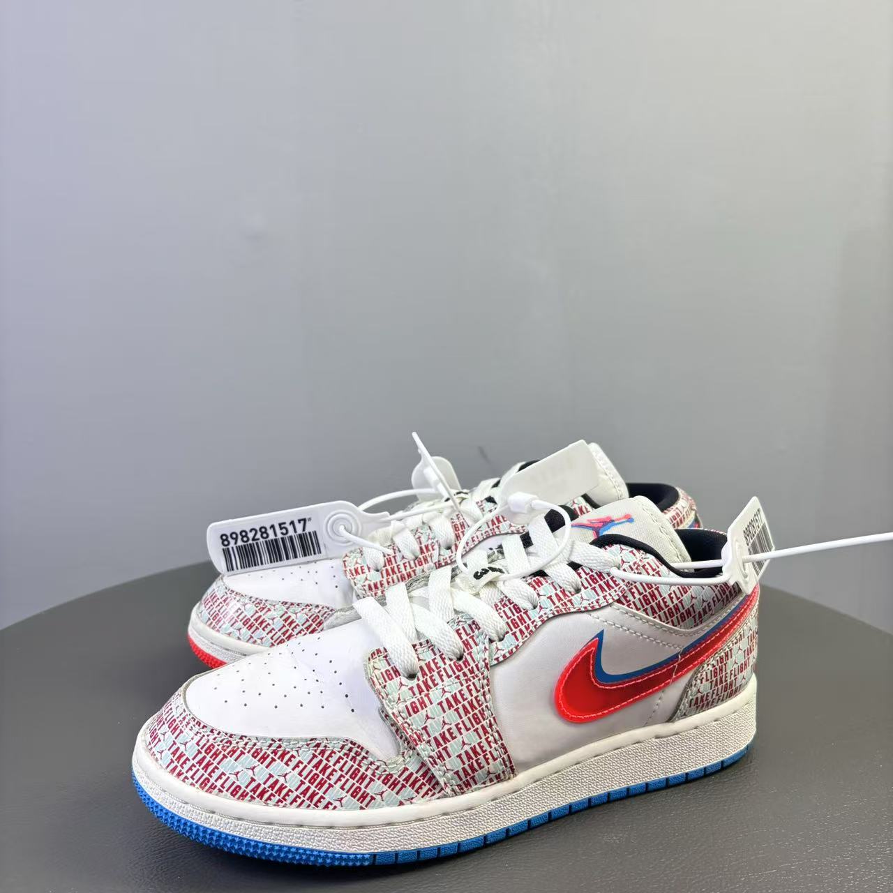 95新 maje 36码 AJ1裸眼3D白红板鞋 非原盒