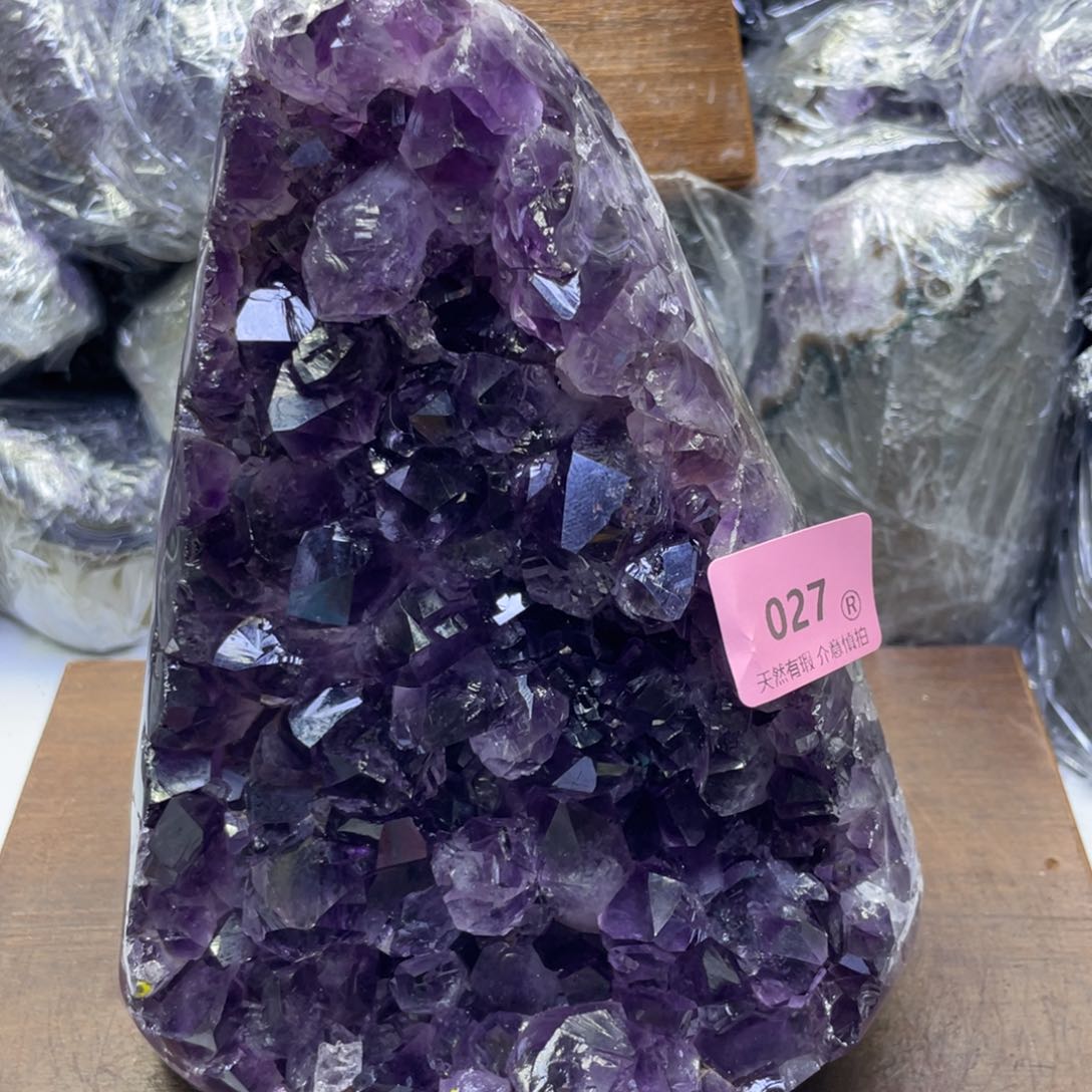 未镶嵌水晶大型摆件（非配饰）