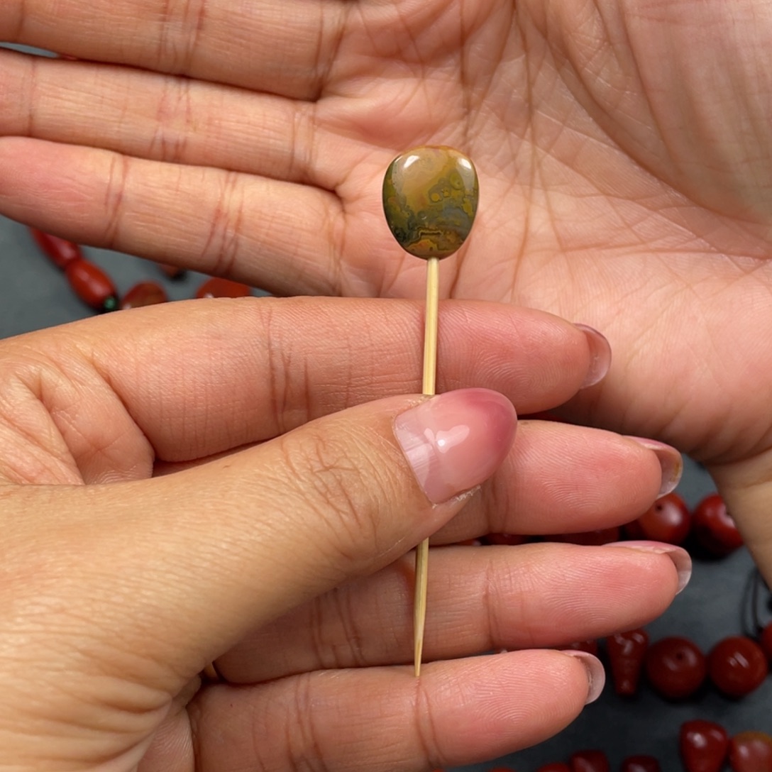 玛瑙/玉髓未镶嵌配饰