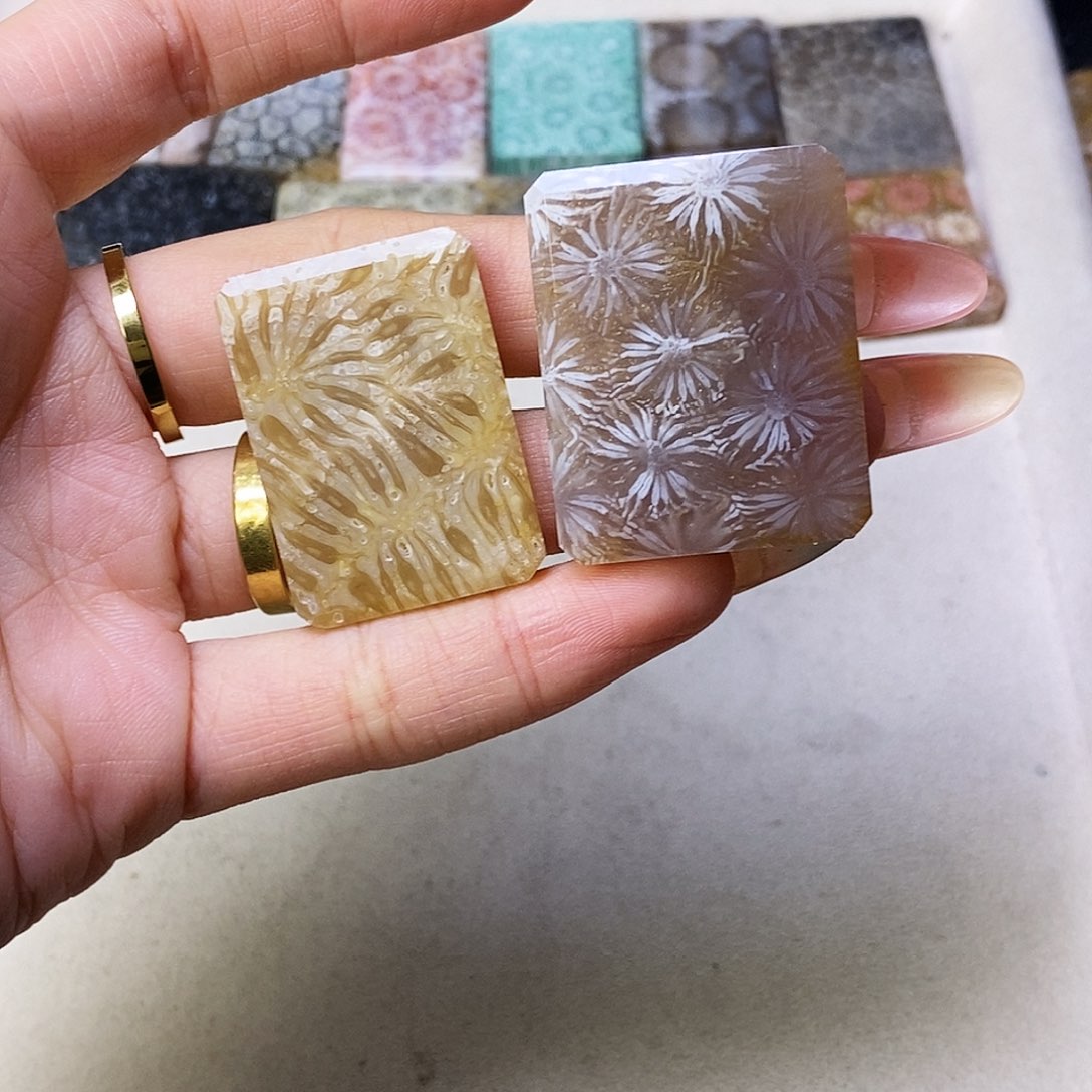 合金颈饰硅化玉野*