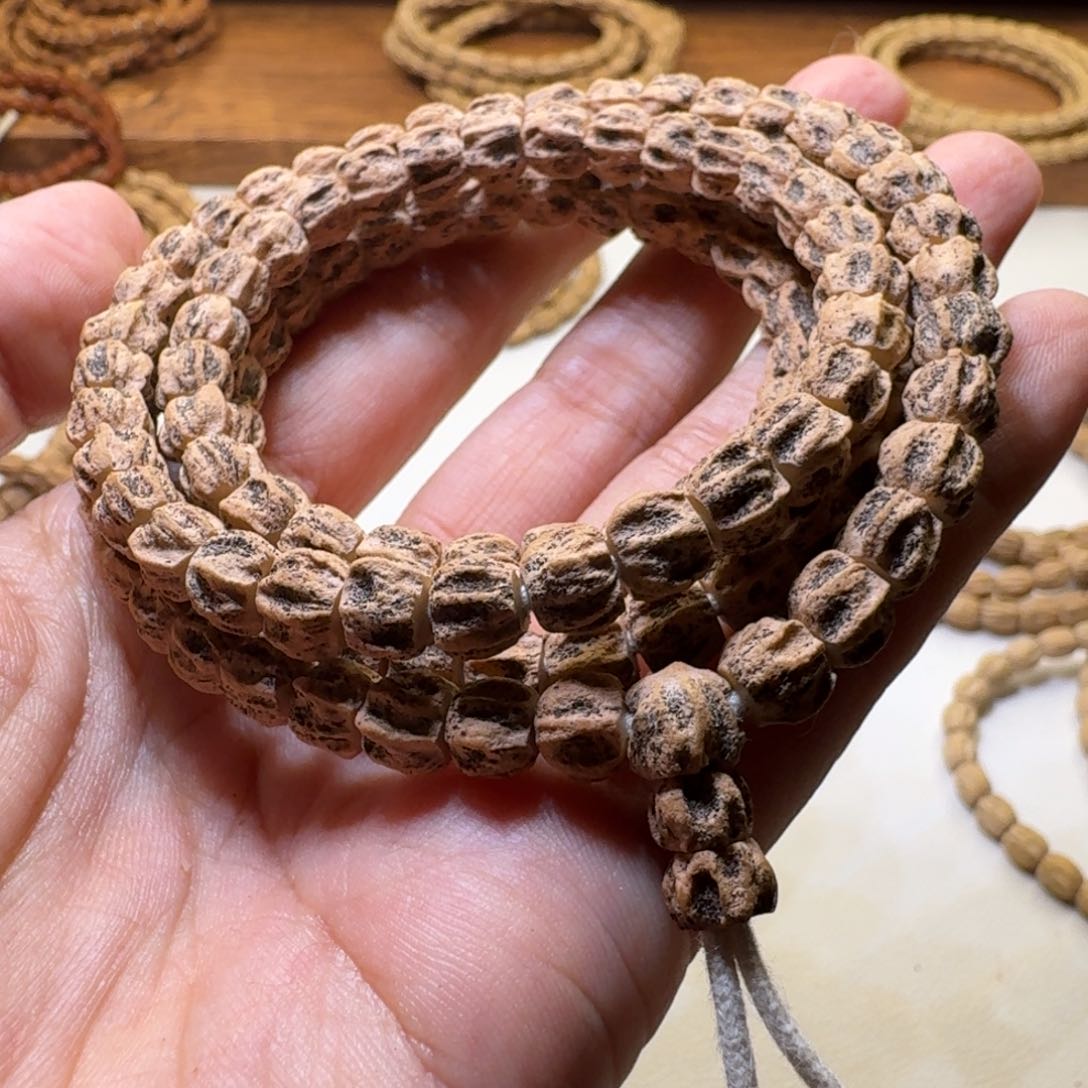 柏香籽/百香籽手串H*龙脊