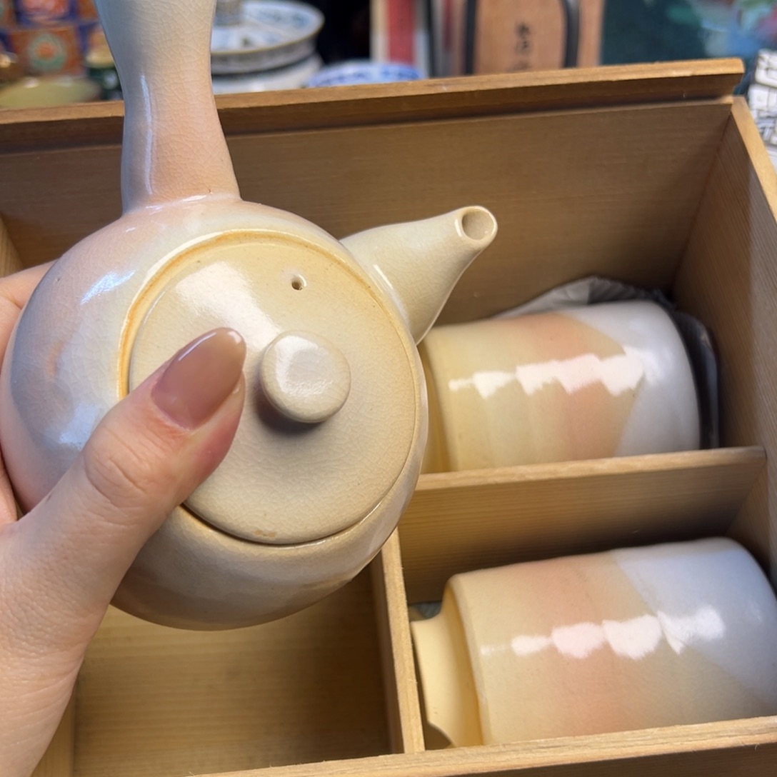 陶瓷艺术的发展和艺术