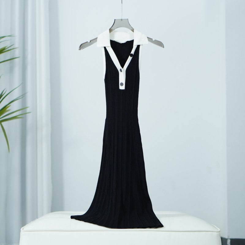 LI丽系列  Z661-1  女装气质时尚针织连衣裙黑色T73155101