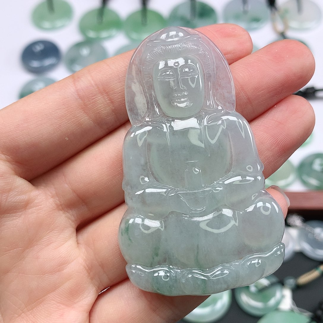 翡翠颈饰未镶嵌平安