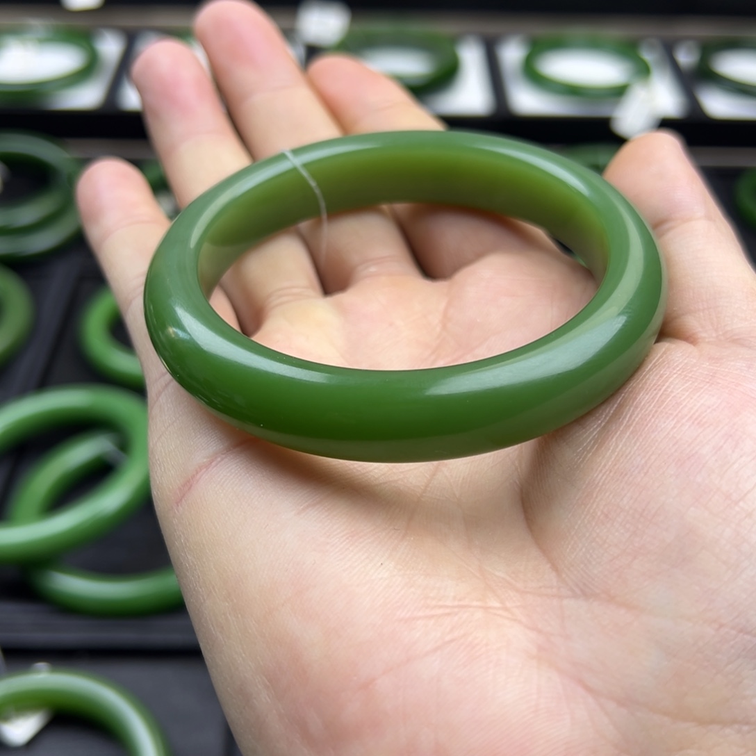 和田玉（碧玉）未镶嵌手镯59.60一细