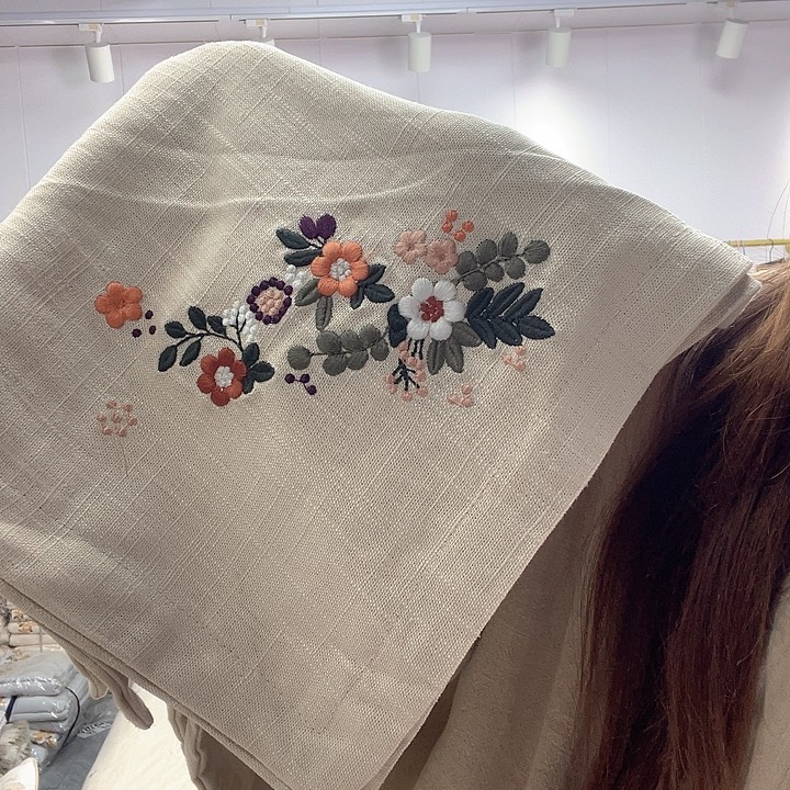 汉麻绣花枕套一对