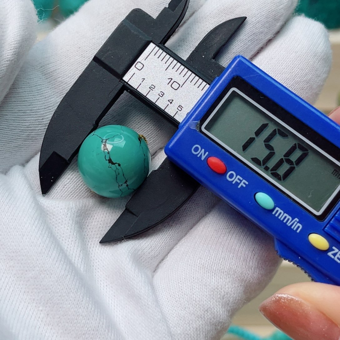 绿松石珠宝未镶嵌