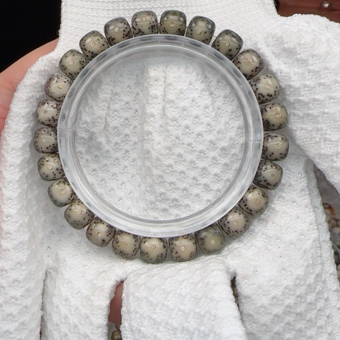 星月菩提手串绿果冻大眼睛9*8