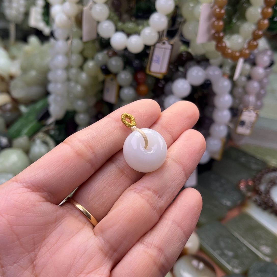 九***9和田玉未镶嵌吊坠(不含链)