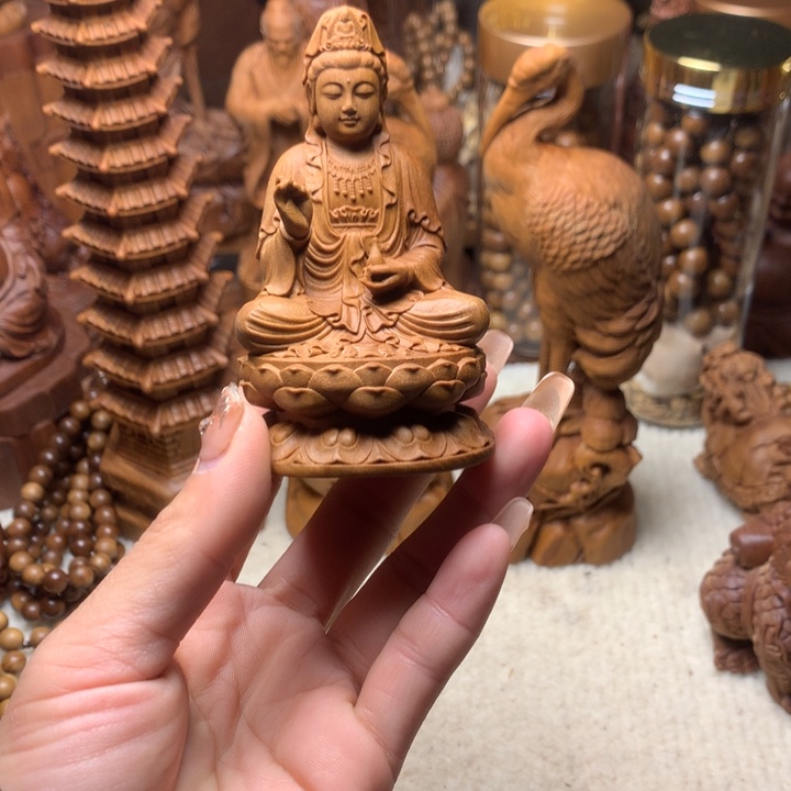 檀香木其他老山檀香手把件观音