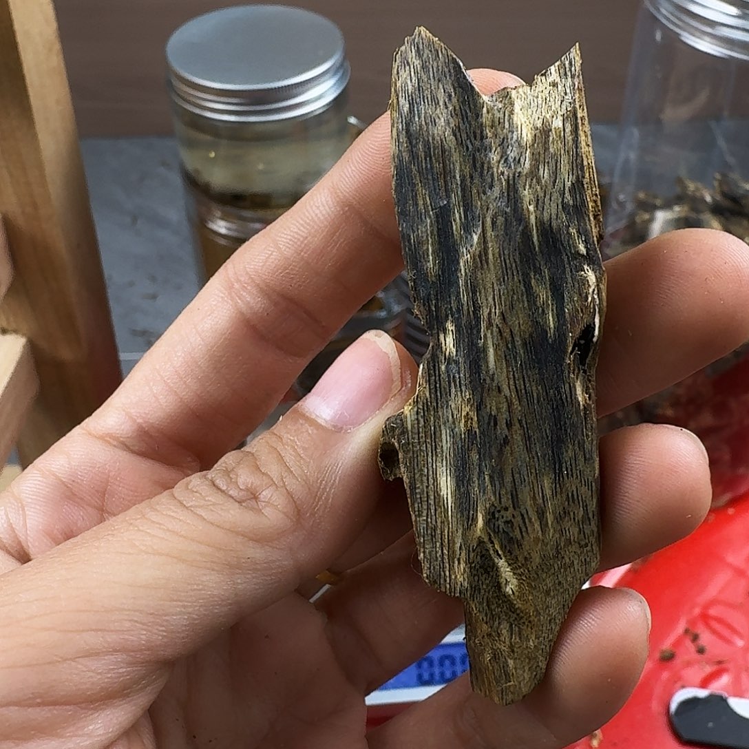 香料绿奇楠虫漏陆河8克