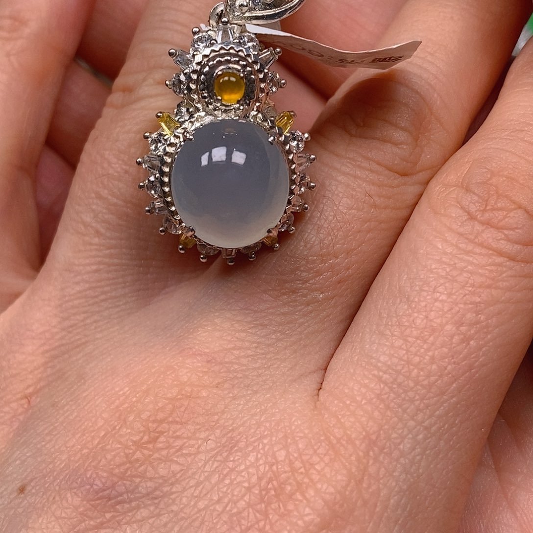 翡翠戒指未镶嵌翡翠蛋面