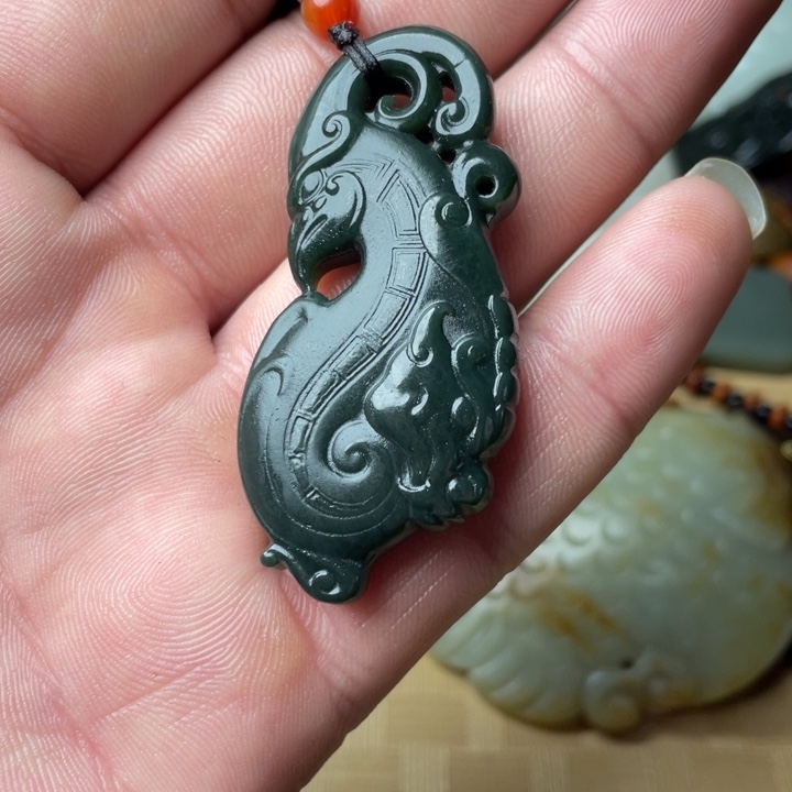 和田玉（青玉）未镶嵌颈饰