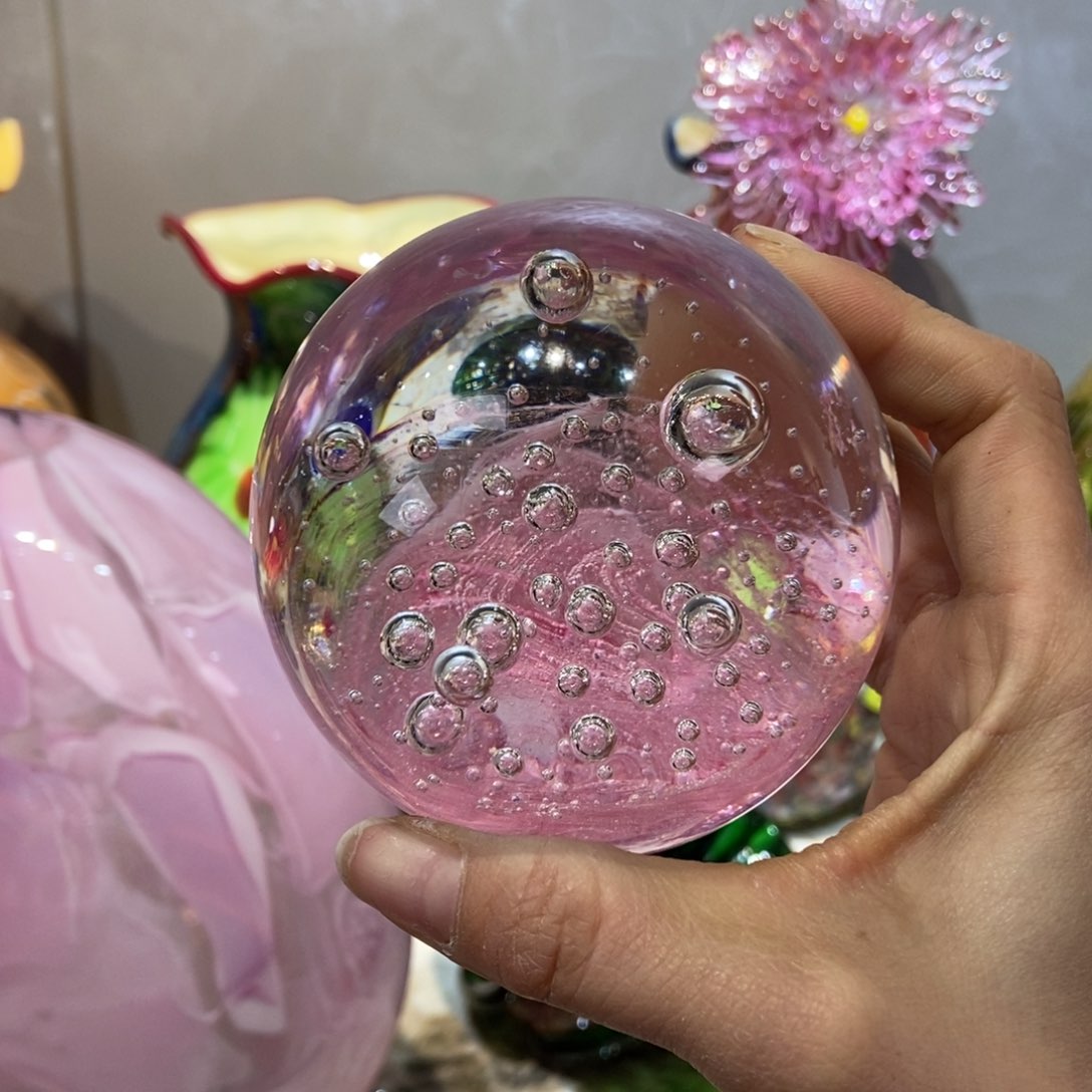 琉璃手工艺品瑕疵多