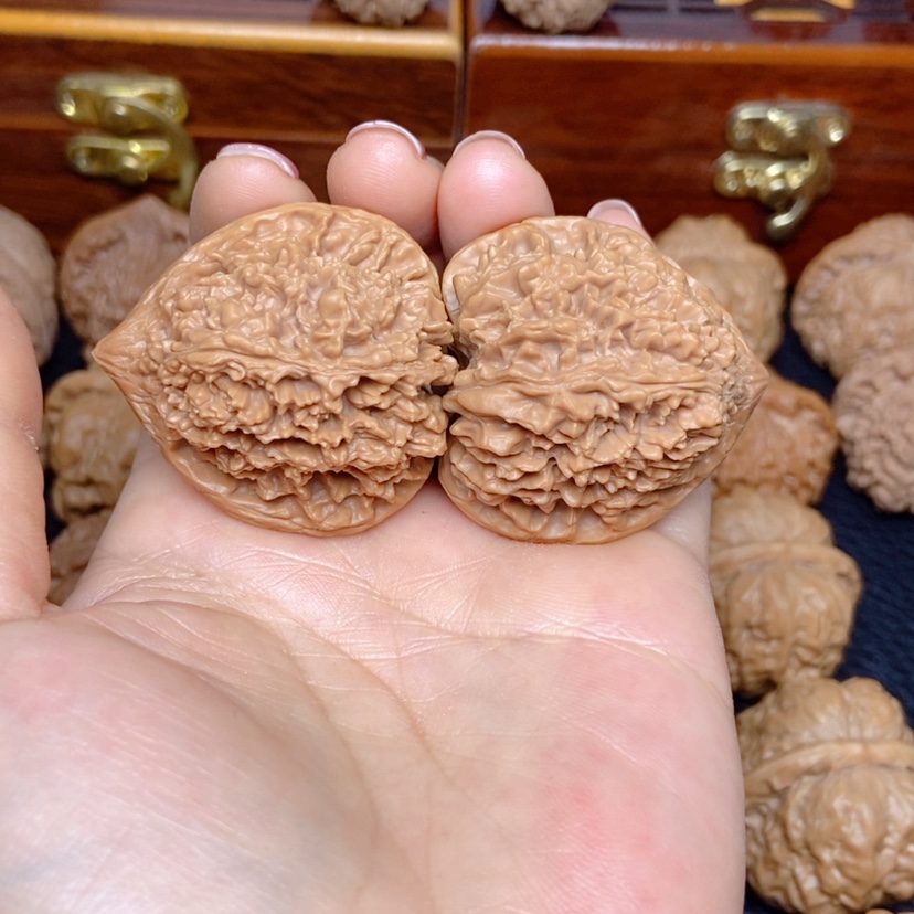 【闪购商品】文玩核桃吊坠满天星39