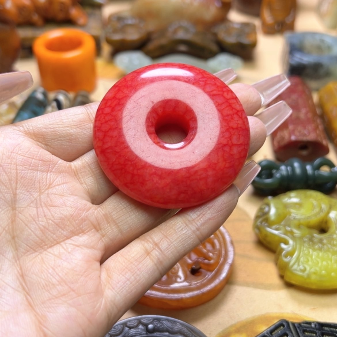 【闪购商品】蛇纹石玉颈饰未镶嵌