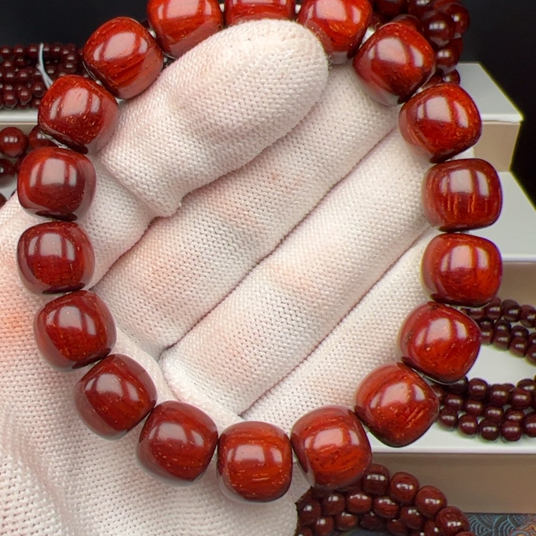 星***6小叶紫檀手串/手链1761