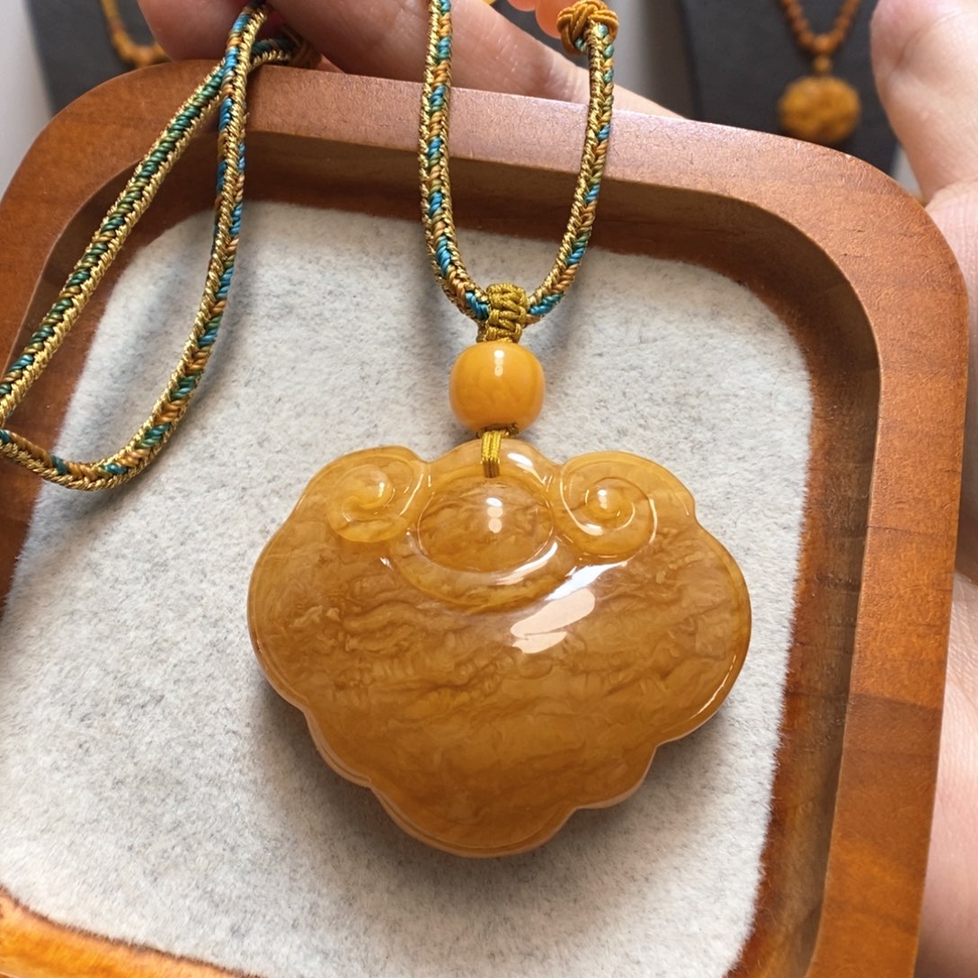 未镶嵌颈饰蜜蜡蜜蜡