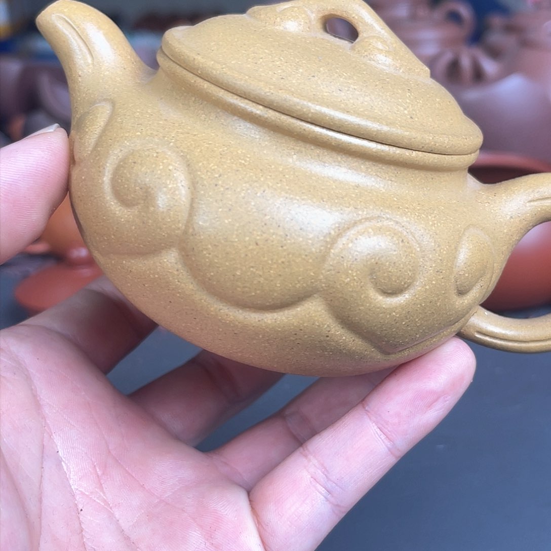 茶壶紫砂张芳芳黄金段全手如意仿古