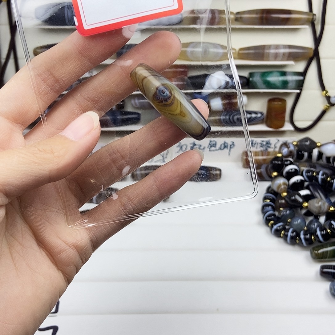 ᅠ***ᅠ玛瑙/玉髓未镶嵌颈饰