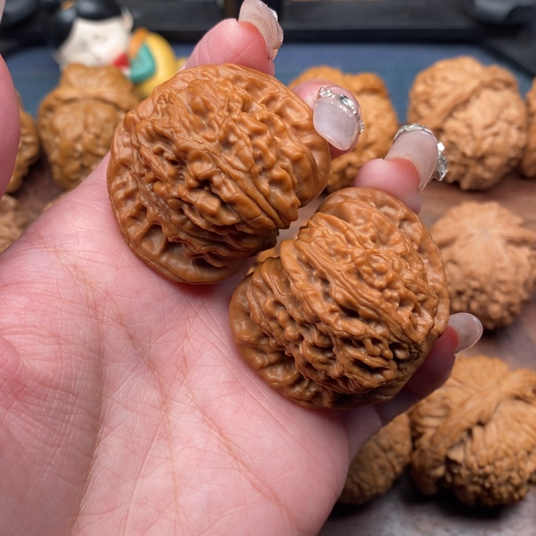 文玩核桃把件全品，红皮平谷楼４１