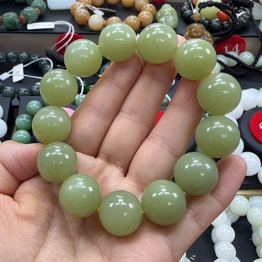 手链未镶嵌和田玉