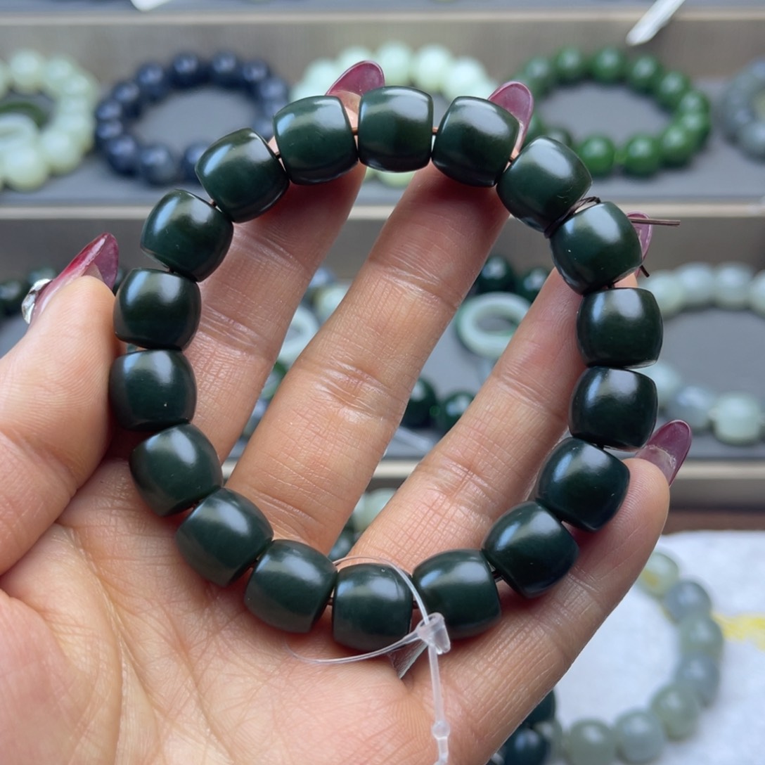 和田玉手链未镶嵌