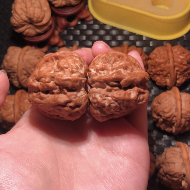 M***l把件文玩核桃蛤蟆