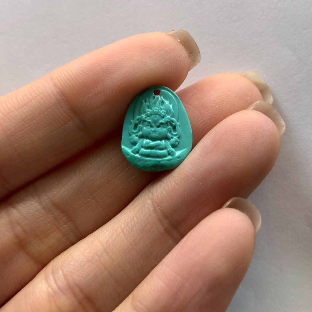 绿松石配饰未镶嵌