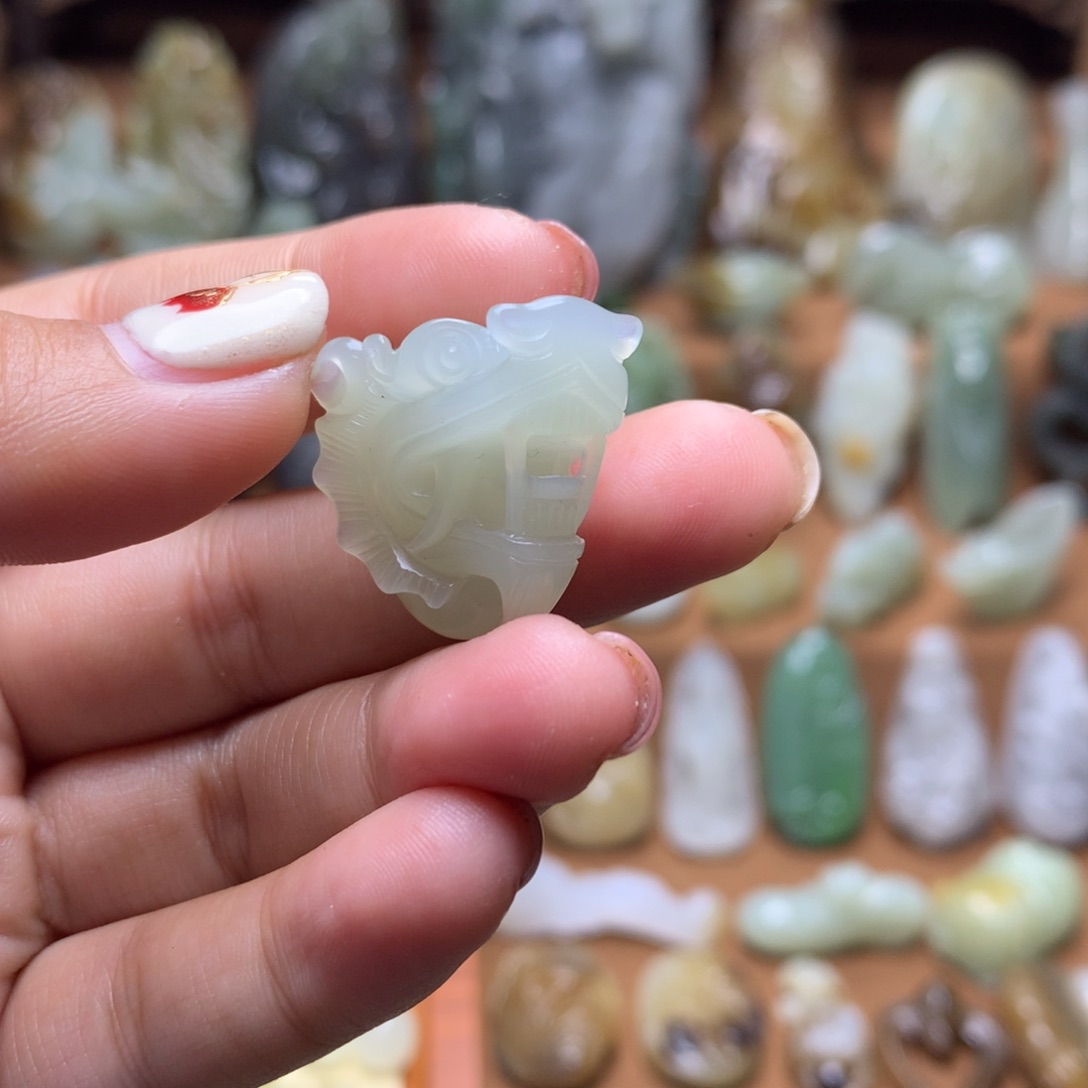 和田玉挂件未镶嵌