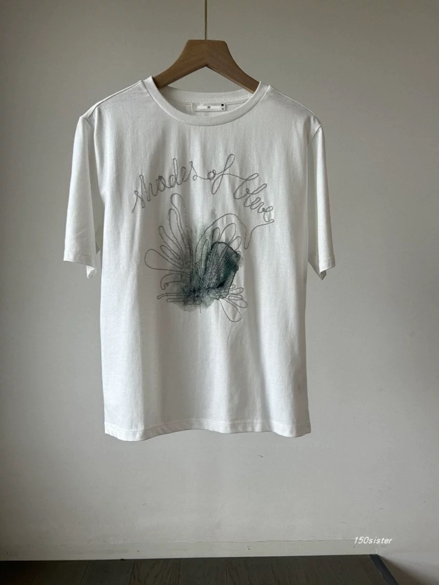 全棉百搭简约舒适短袖