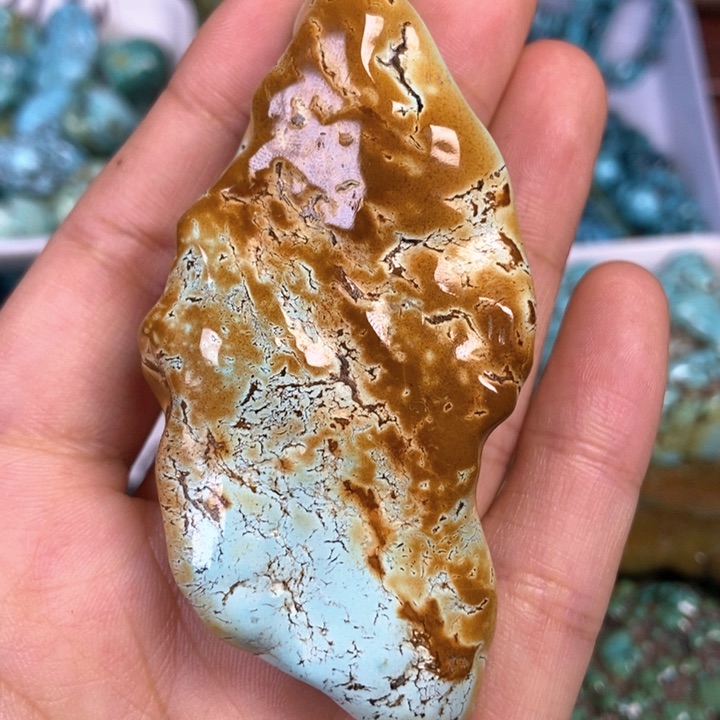 未镶嵌绿松石珠宝奇石