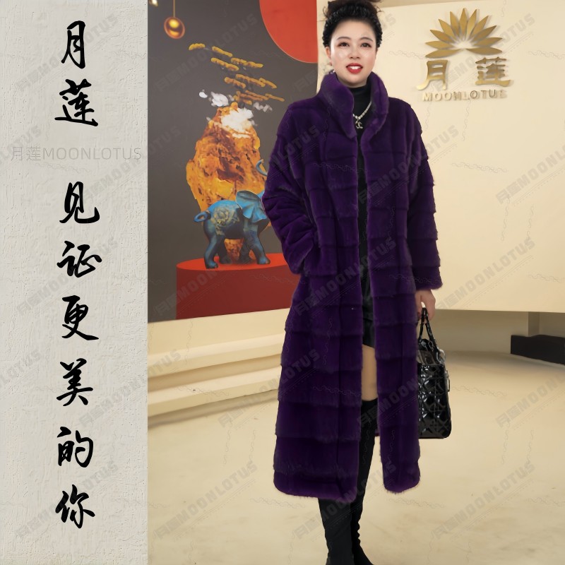 89016  冬日暖意  温度与风度并存的冬季气质