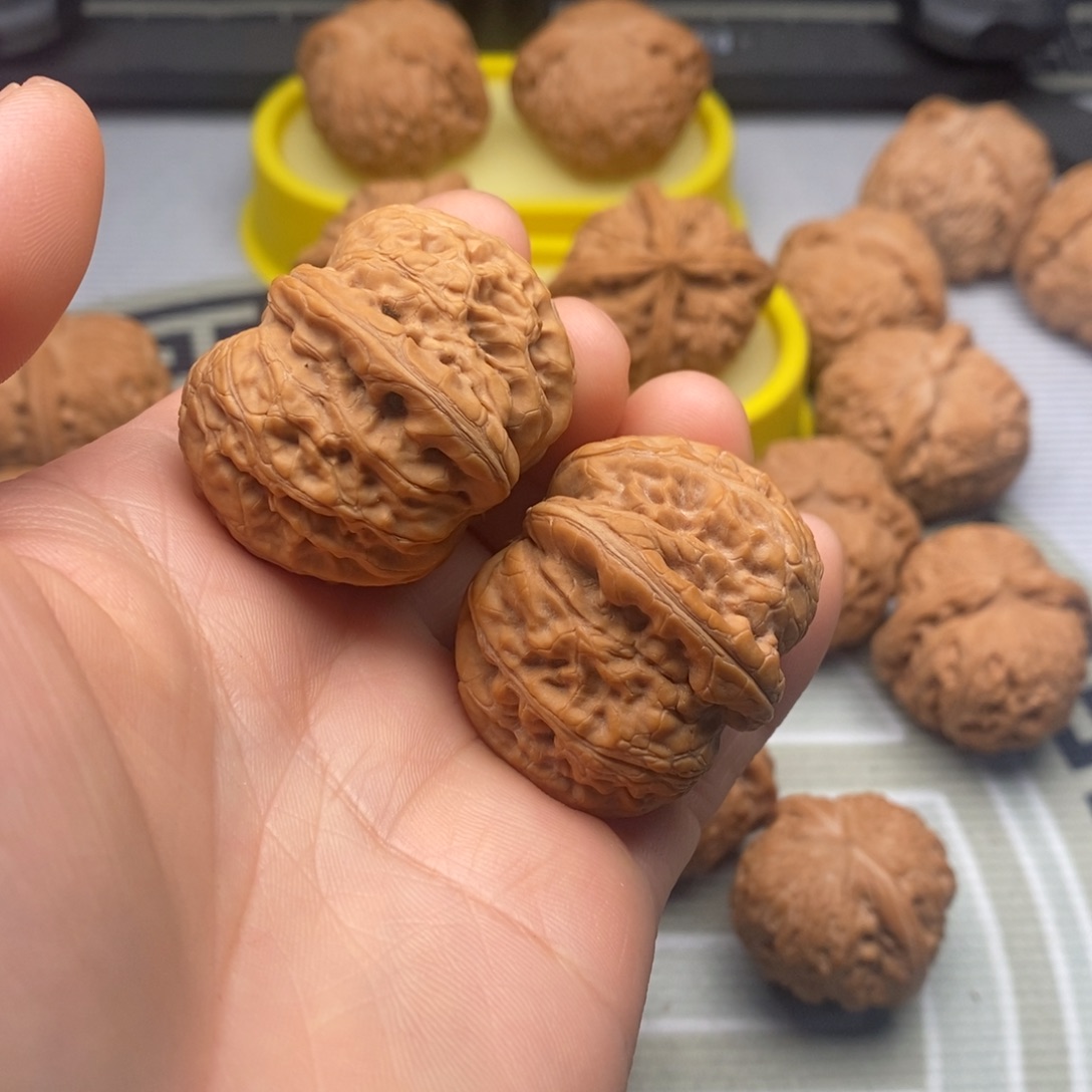 问***道文玩核桃吊坠元宝翘肩