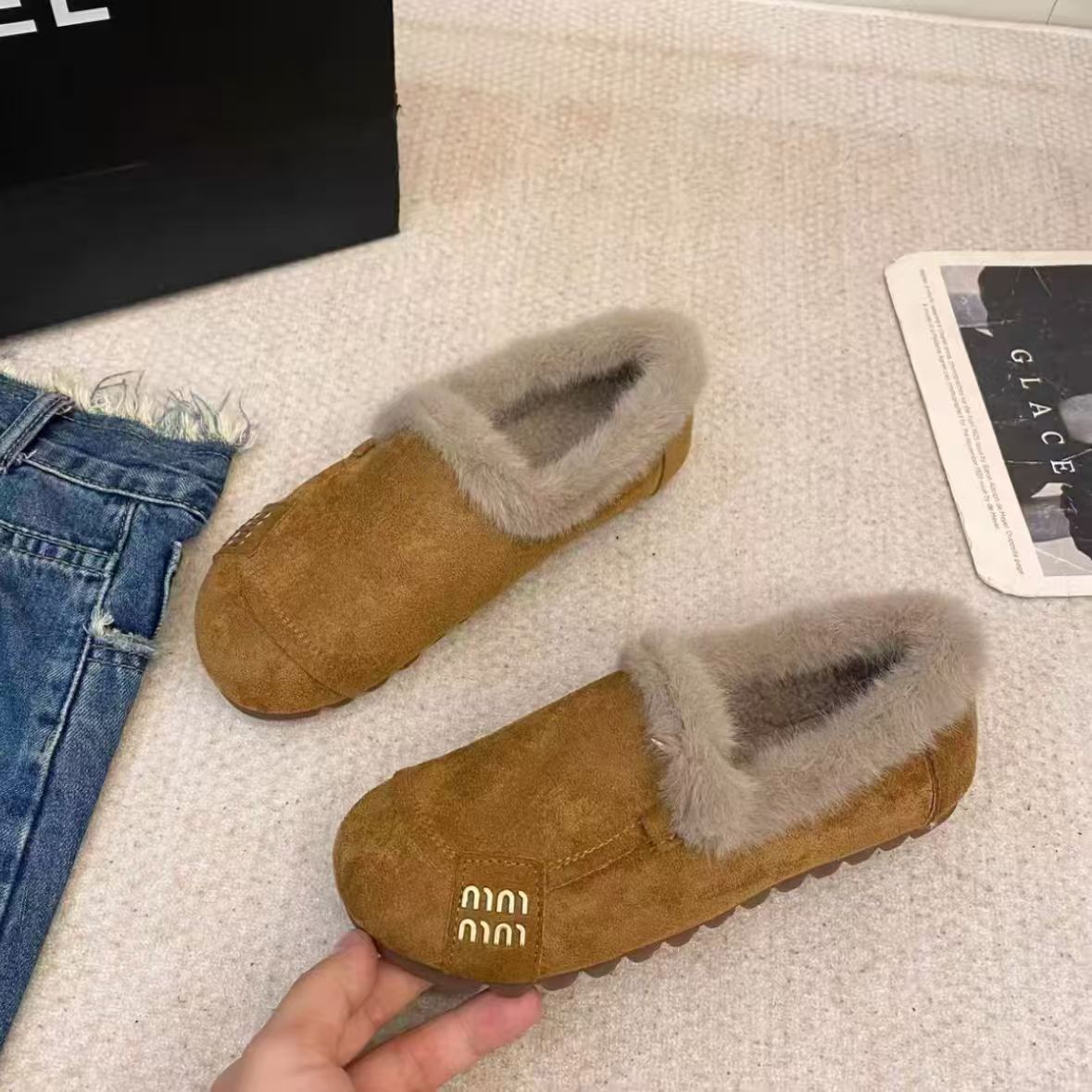 冬季豆豆鞋纯色棉鞋平跟加绒女鞋复古港风加绒雪地靴女款