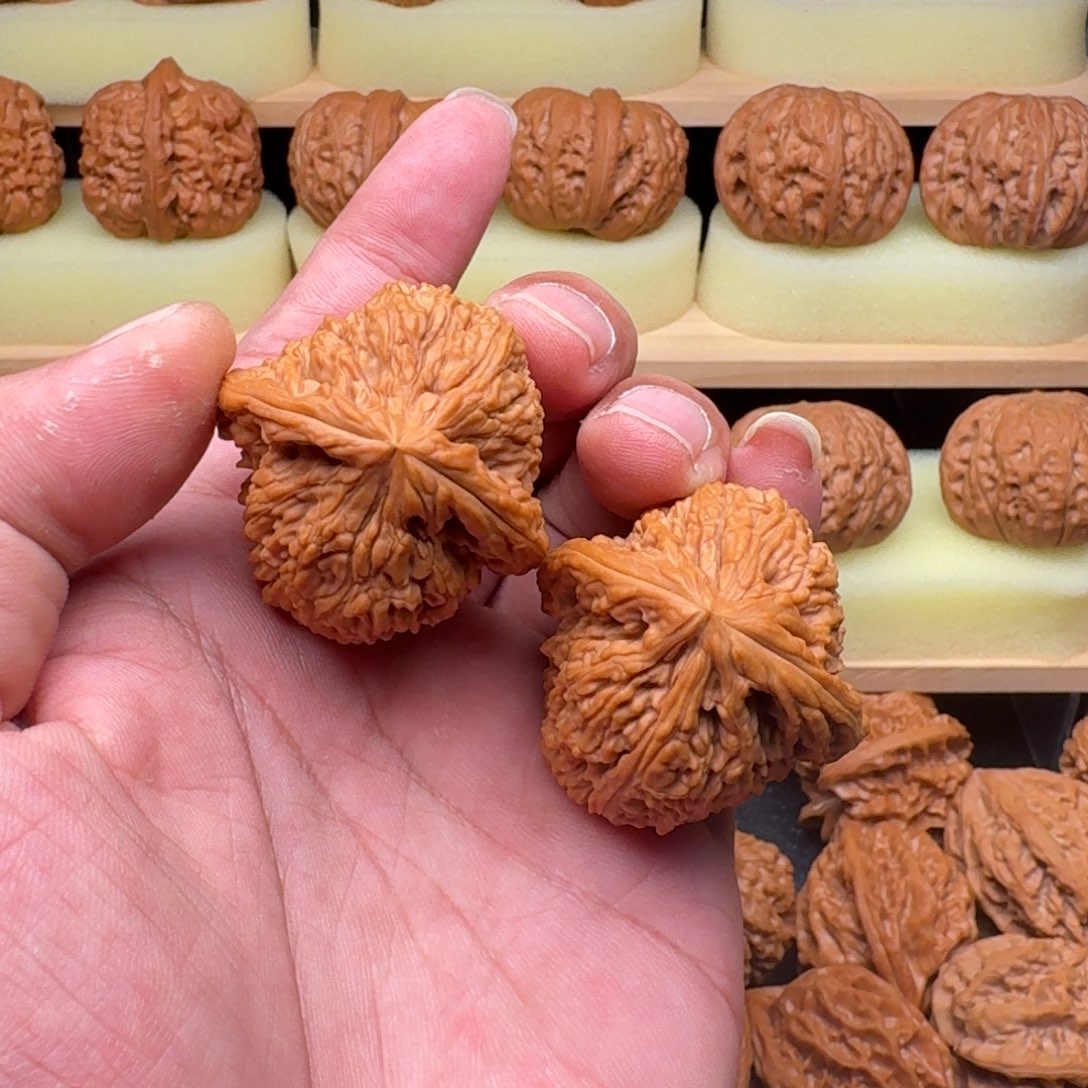 文玩核桃吊坠2****！南疆39