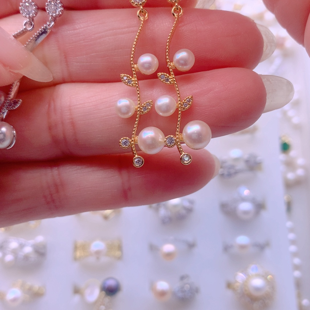 合金淡水珍珠耳饰