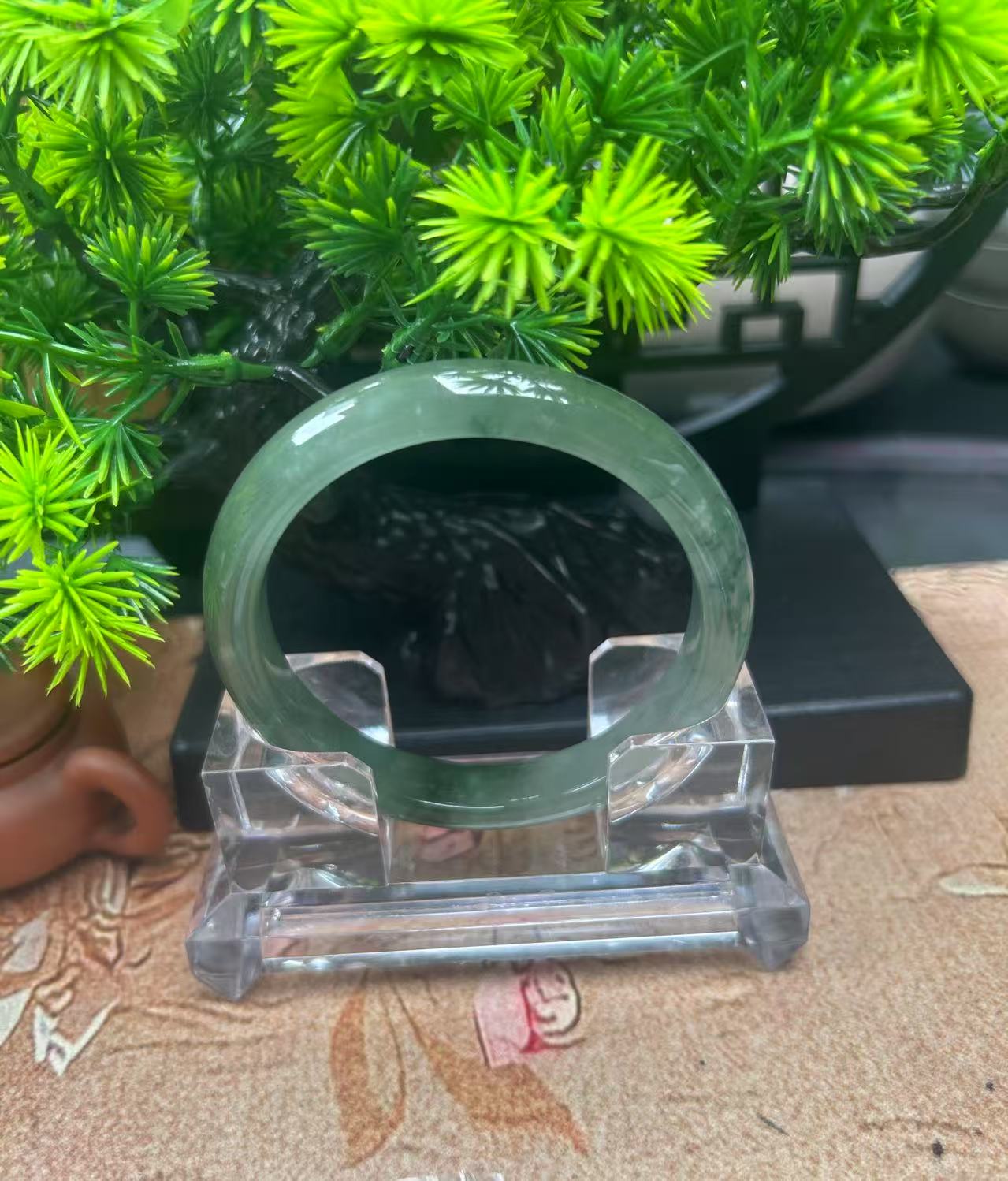 老坑正圈油青飘花阳绿冰种女款