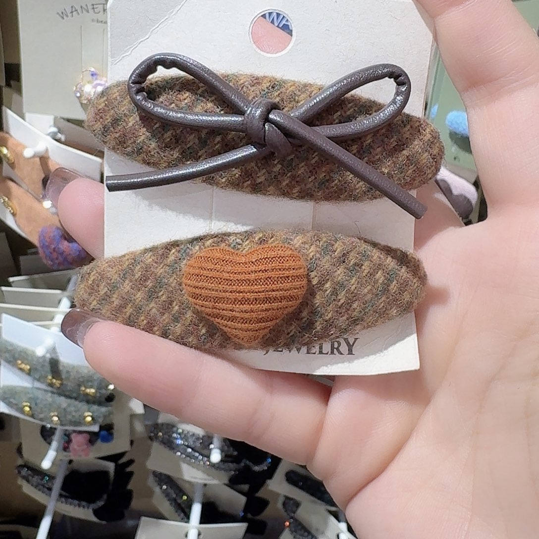 皮质铁合金爱心拜拜